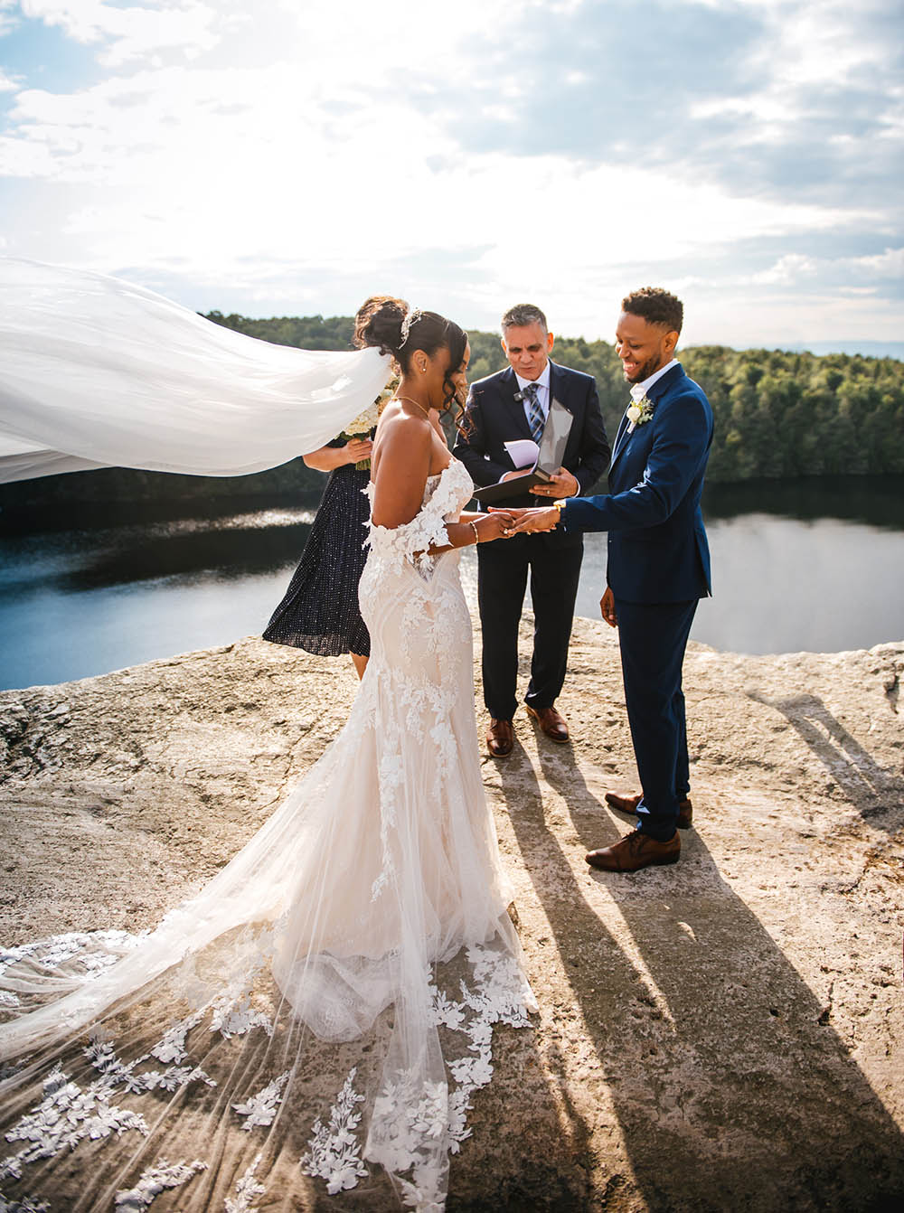Lake Minnewaska Elopement